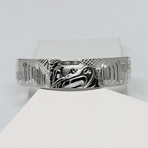 Sterling silver 1/2 inch wide Eagle bracelet