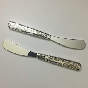 Silver plated Eagle and Orca Whale pate/butter knife set
